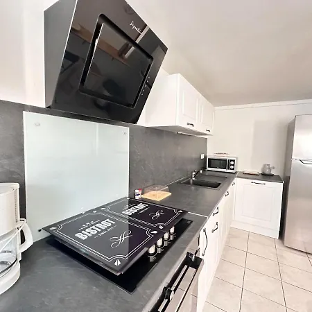 La Maison Champenoise 4 Avec Terrasse * Reims