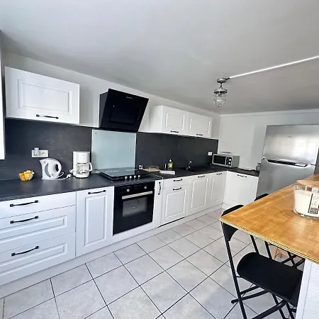 La Maison Champenoise 4 Avec Terrasse Apartment Reims