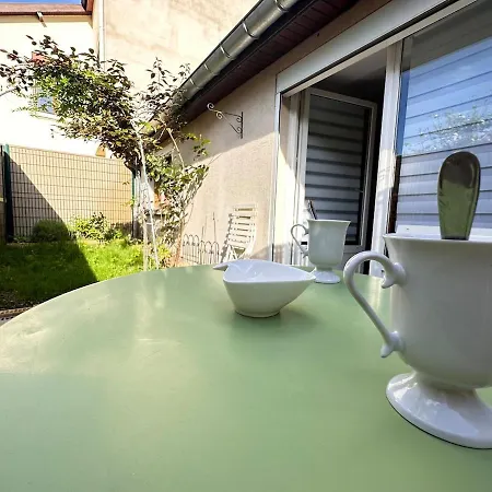 La Maison Champenoise 4 Avec Terrasse Apartment *